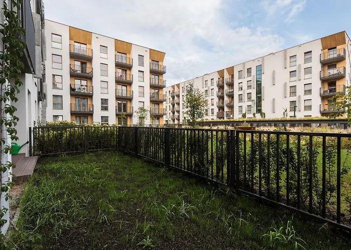City Of The Kings - Eden Apartment